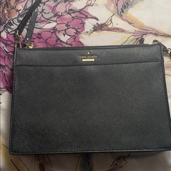 Kate Spade Medium Black Crossbody - Picture 5 of 8